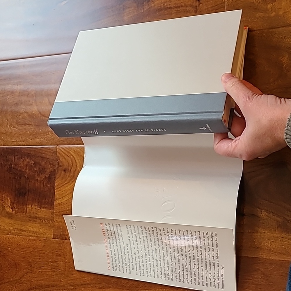 🔥3/$15🔥📖 The Knockoff by Jo Piazza and Lucy Sykes (2015, Hardcover) - Picture 7 of 7